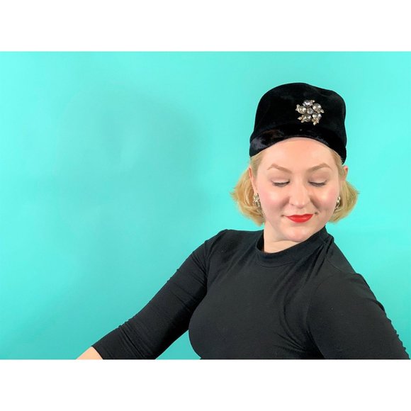 Vintage 1950s Shako Black Rhinestone Glamorous Hat - Picture 3 of 10